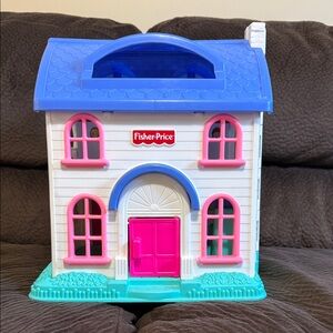 1996 Fisher-Price White Dollhouse with Pink Door & Blue Roof